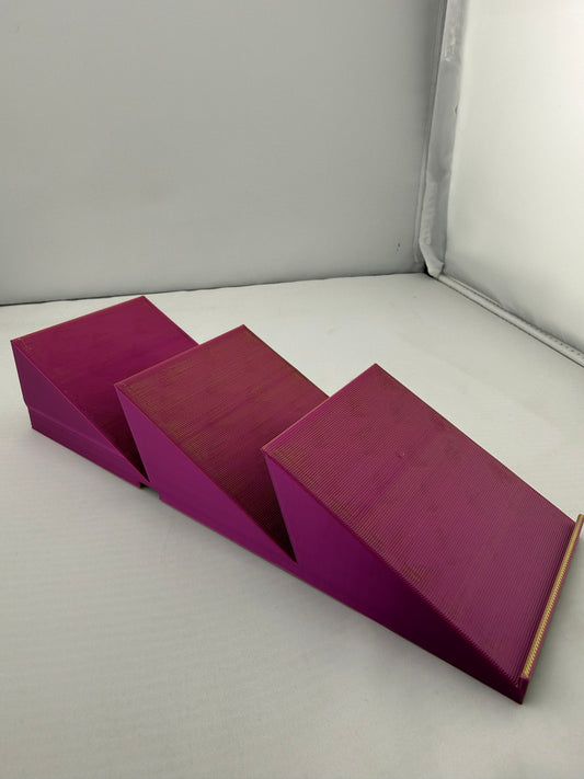 3D Card Stands for Vendors and Collectors